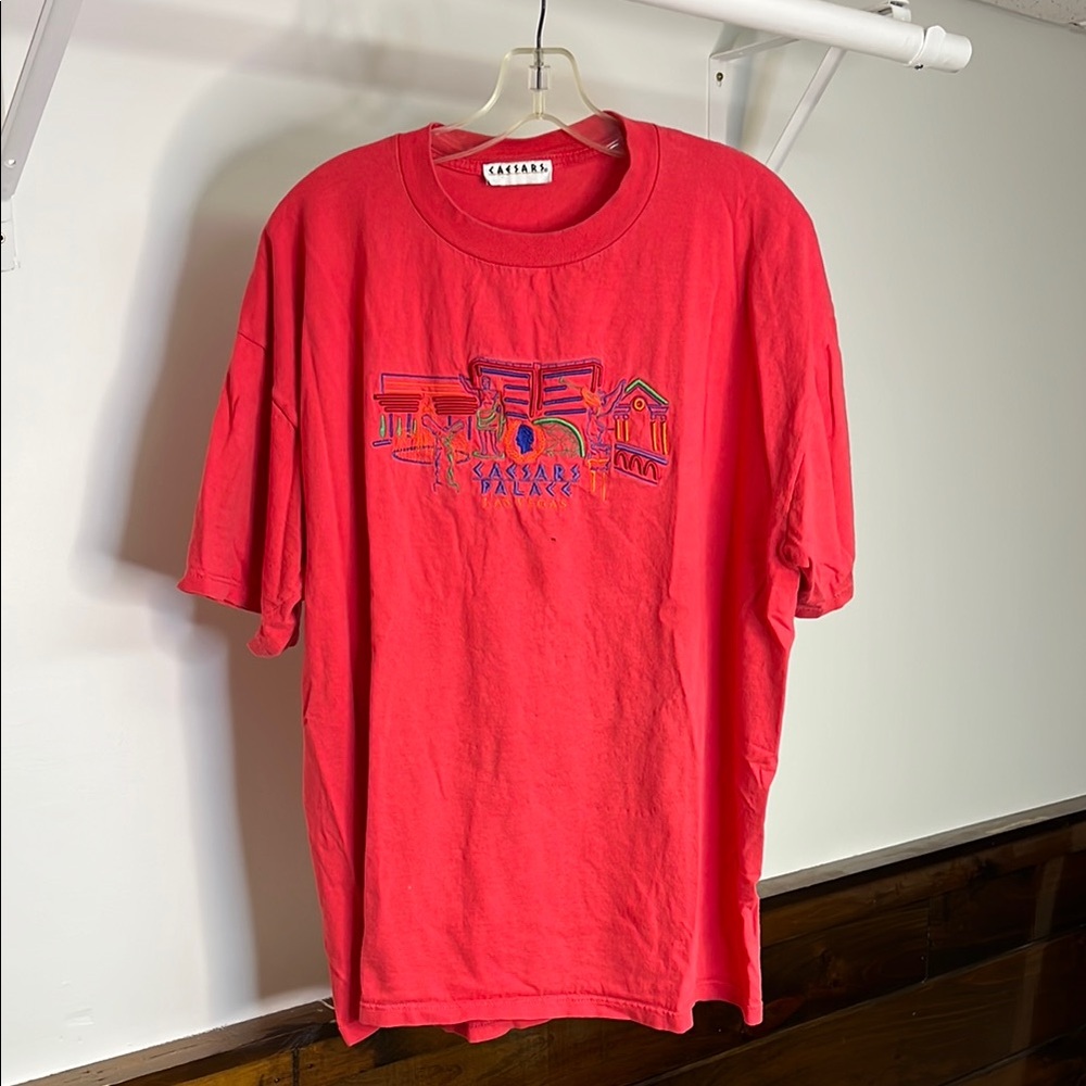 *Flawed* Vintage Embroidered Caesar’s Palace Las Vegas T-Shirt- XL